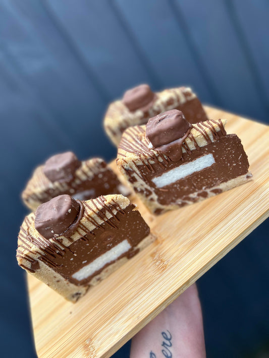 Pick 'n' mix cookie pie