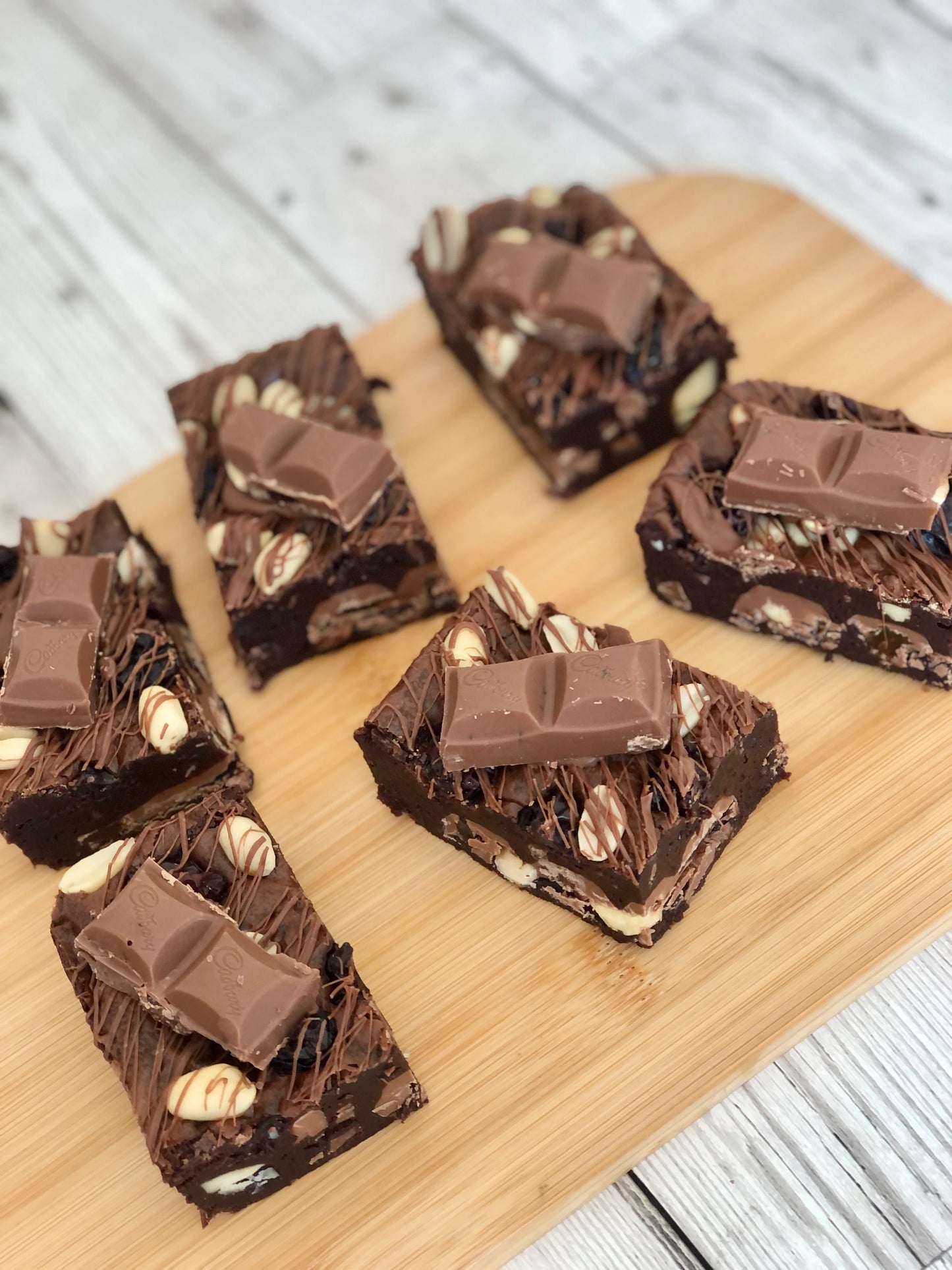 Cadburys Fruit & Nut Fully Loaded Chunky Chocolate Brownies