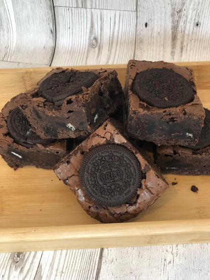 Chunky Fully Loaded Oreo Cookies and Cream Chocolate Brownies