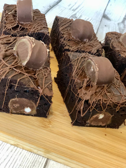 Fully Loaded Boost Chunky Chocolate Brownies