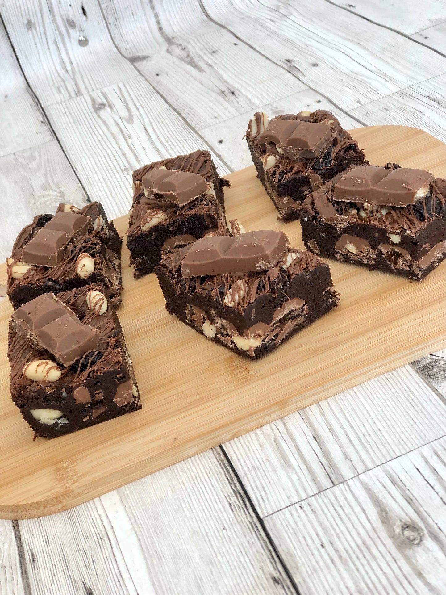 Cadburys Fruit & Nut Fully Loaded Chunky Chocolate Brownies