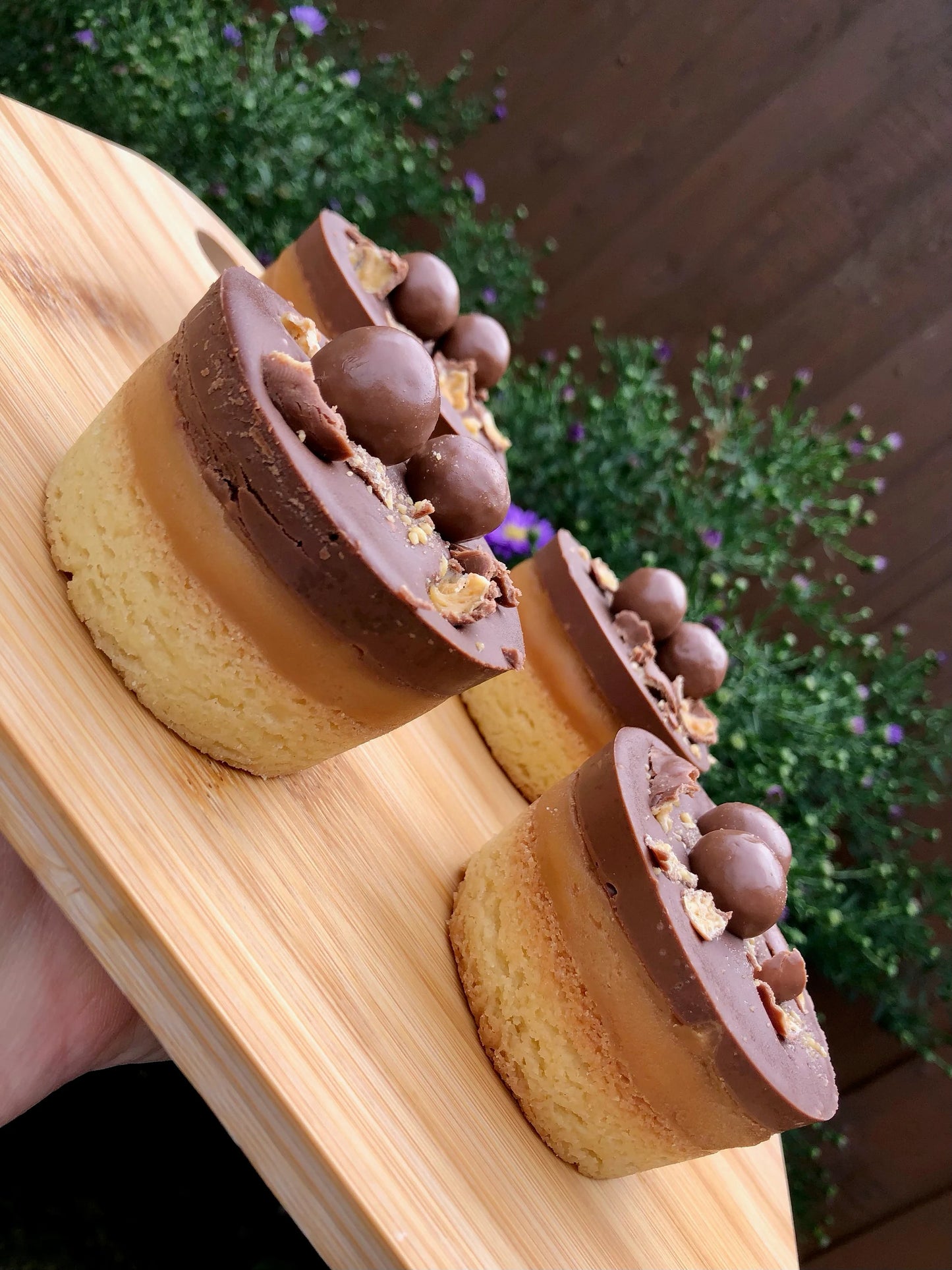 Millionaires Shortbread with Maltesers 'Cups'