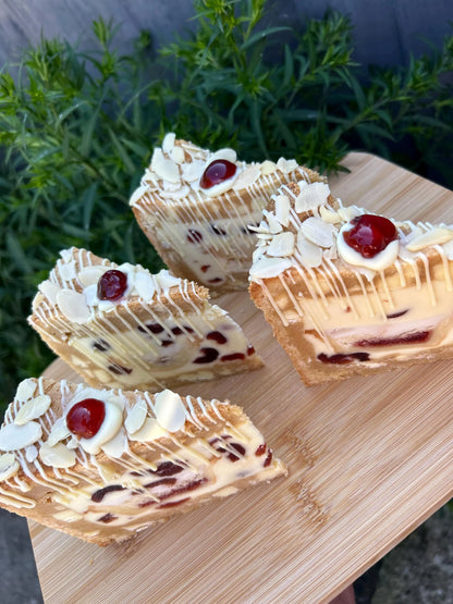 Cherry Bakewell Cookie Pie