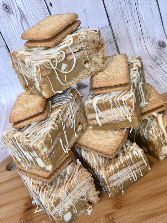 Custard Cream Fully Loaded White Chocolate Chunky Blondies
